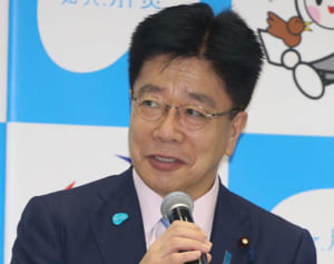 五輪は開催でも官房長官は“越県避けて”矛盾だらけの自粛要請に爆発寸前