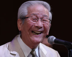 「一生懸命育ててくれた」小松政夫さんと植木等さんの親子愛