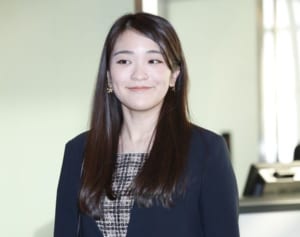 秋篠宮さま消えぬ佳代さんへの不信 挙式費用話し合いも難航か