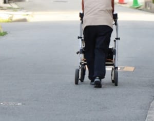 毎日お風呂に入ると幸福度アップかつ要介護リスクが低減！