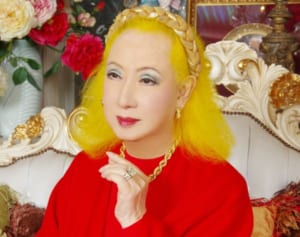 美輪明宏のコロナ生活「読書など家での勉強は欠かしません」