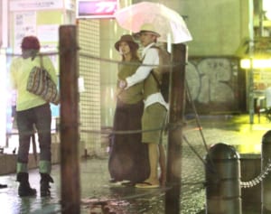 安藤美姫がキス、小栗旬がハグ…今では見られない“密”愛現場