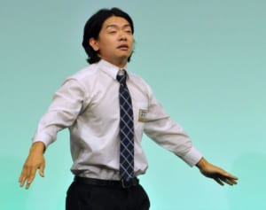 野田クリスタルのR-1優勝ネタが物議「性暴力を想起」「怖い」