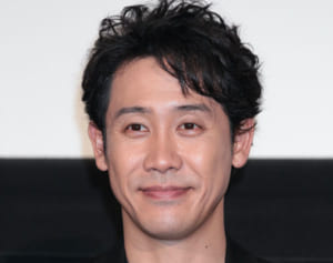 大泉洋　国民的俳優を緊張させる9歳愛娘の全作品チェック