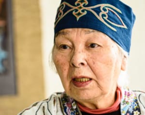 “アイヌ”告白は生死かけた決意…宇梶静江語る解放運動の覚悟
