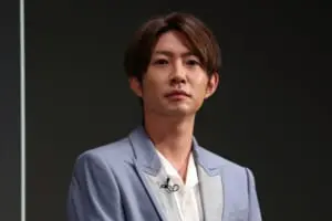 arashi1_1_line_Tw1-300x200.jpg