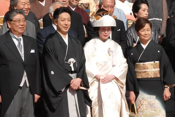 富司純子 囁かれる親子冷戦 菊之助が二世帯住宅を出ていった 女性自身 富司純子 囁かれる親子冷戦 菊之助が二世帯住宅を出ていった 女性自身