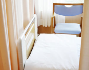 コロナと戦う当事者が提言「病床ひっ迫防ぐ転院ルール整備を」