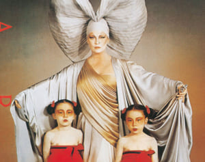 伝説のデザイナー・石岡瑛子氏の足跡を現代美術にてたどる