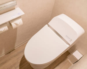 歯科医が語る“歯医者の選び方”…トイレの清潔さは要確認