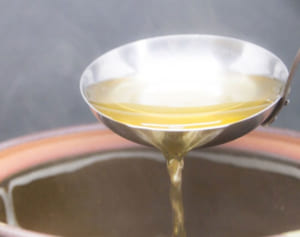 料理研究家の鈴木登紀子さん死去 本誌で語っていた大事なこと