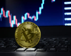 「2700万円消失で震えが…」ビットコイン高騰に泣く人の苦悩