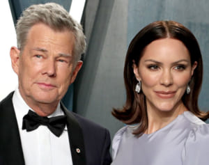 71歳の超有名音楽プロデューサー、36歳歌手との間に第6子