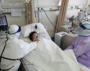 医師語るコロナ後遺症 高齢者より中高年の再入院比率が高い訳