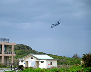 【独自】米軍機か、またも沖縄低空飛行　中止要請翌日「ばかにしている」　辺戸岬や慶良間など