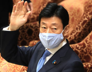 協力金バブルに沸く飲食店の実態「車2台と100万円時計買った」