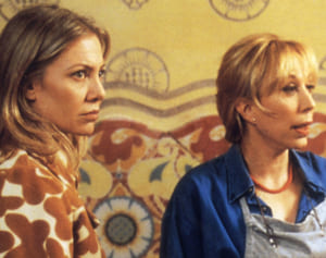 息子の死を伝えるため母が旅立つ…不朽の名作映画が復活