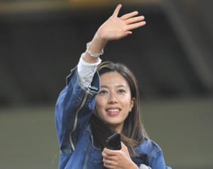 里田まい 仙台移住せずか「友達一人もいない」と語っていた