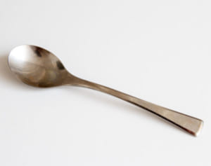 “えづかない”は衰えの証拠　冷やしスプーンで舌の動きを柔軟に