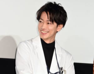 佐藤健　アミューズから独立！秘蔵写真で振り返る役者ヒストリー