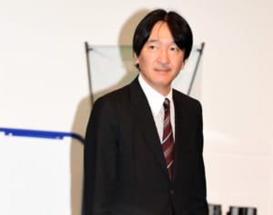 問われる秋篠宮さまの“説明責任”「結婚を認める」発言撤回せず？