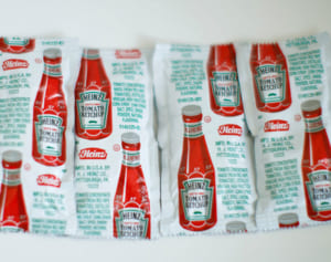 個包装ミニケチャップの価格が13％高騰…高額取引も