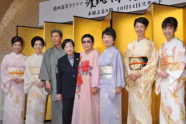 画像・写真3枚目】『渡鬼』『おしん』…橋田壽賀子さん50年超の秘蔵写真