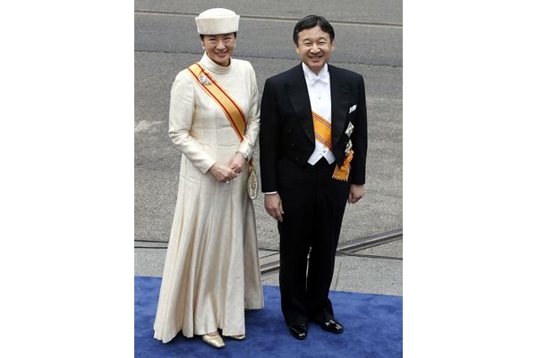 皇后3年目へ！雅子さま歴代ドレス写真と着こなしポイント