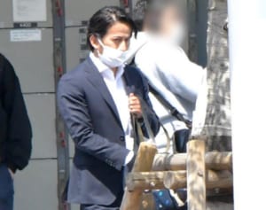 岡田准一 新作現場で共演者指導…V6解散発表後に見えた変化