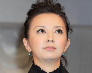 高橋由美子　不倫略奪婚に実父語った心境「正直ホッとした」