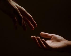 常に一緒だった双子、新型コロナウイルスでほぼ同日に死去