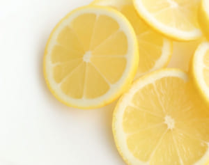 “コロナ太り”の解消はカンタンに！医師提唱する「レモン緑茶」