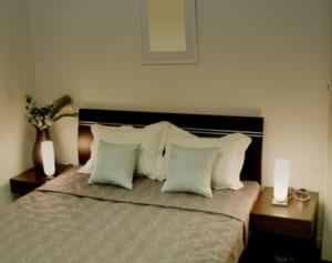 運動は寝る何時間前まで？やせる睡眠、太る睡眠クイズ