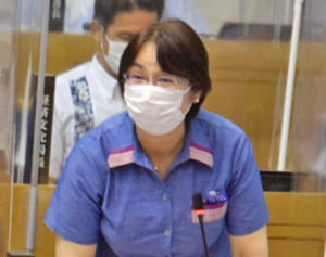 ハワイ視察　規定費超過　浦添副市長ら、報告書もなし