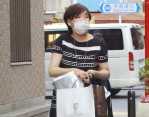 昭恵夫人　疑惑どこ吹く風？赤木ファイル公開当日に居酒屋へ