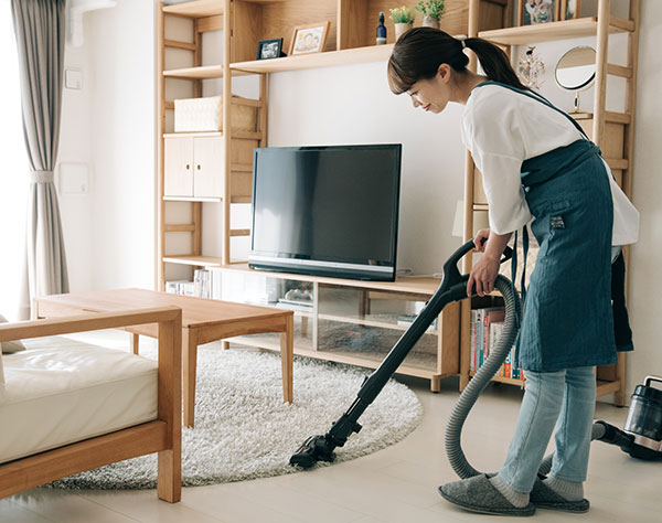 ダニ増殖を防ぐ！キッチン、リビング、寝室…エリア別掃除法