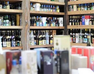 泡盛のユネスコ無形文化遺産登録目指す　政府が方針、24年にも審査