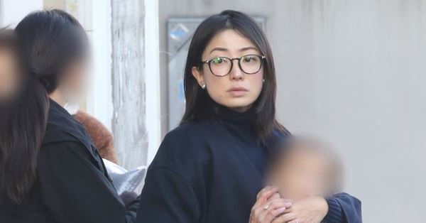 吉川ひなのに菅野美穂も 芸能人の私生活暴露が加速する背景 女性自身