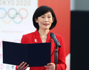 丸川五輪相“夜間無観客は知事判断“発言に「無責任」と存在意義問う声