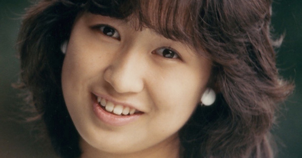 【画像・写真1枚目】森口博子「最初のバラエティロケは“オスのロバを口説く”仕事」 | 女性自身