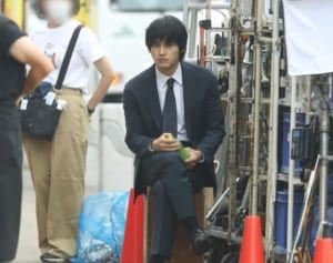 岡田健史　映画初主演作に裏事情…伊藤健太郎の代役だった！