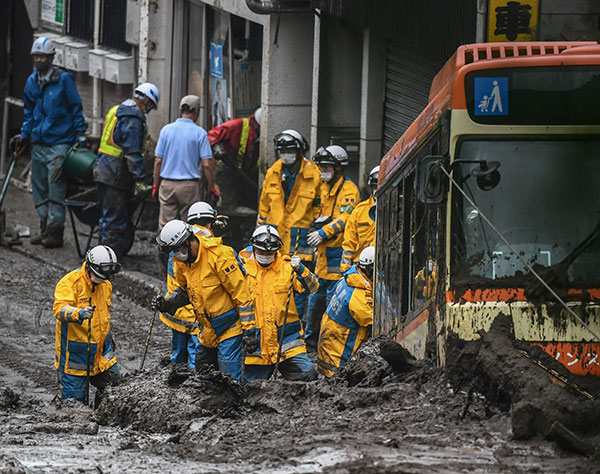 大阪・名古屋の住宅街に存在する土砂災害高リスク地域