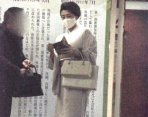 「リアル峰不二子」藤原紀香　始球式で美しすぎる“サザエさん”…私生活では夫・愛之助を支える“プロ妻”