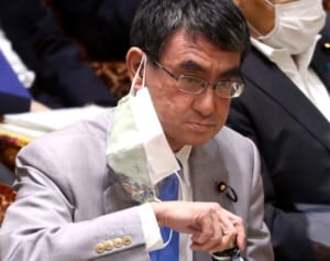 河野大臣“ワクチン供給量6割減”発表も「なぜ2ヶ月黙ってた」と疑問続出