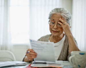 がん保険以外は解約を！60歳貯蓄ゼロでも老後貧乏避ける鉄則5