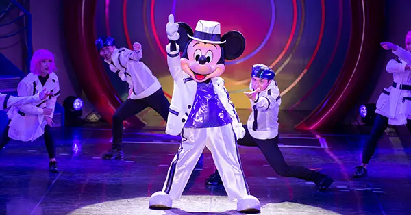 東京ディズニーリゾート新3大ショーのプレミアshot 女性自身