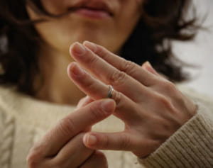 離婚した元夫、内縁の関係でも、遺族年金がもらえることも