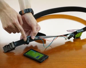 腹八分目を感知して食べ過ぎ防止「満腹チェッカー」開発秘話