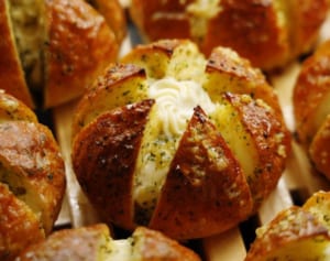 罪悪感すごいけど食べたい！韓国屋台で大人気「マヌルパン」が日本上陸