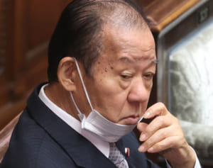 二階幹事長ら 国民に“4人まで”要請も5人で会食…「バカにしすぎ」と怒り爆発